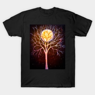 Full moon tree and light bugs T-Shirt